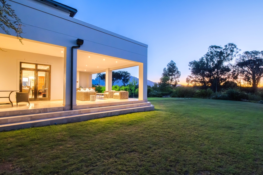 7 Bedroom Property for Sale in Val De Vie Estate Western Cape